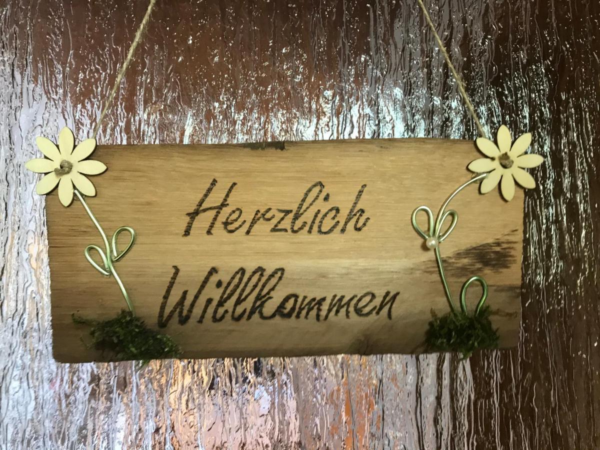 Ferienwohnung Nuedling Hilders Ngoại thất bức ảnh